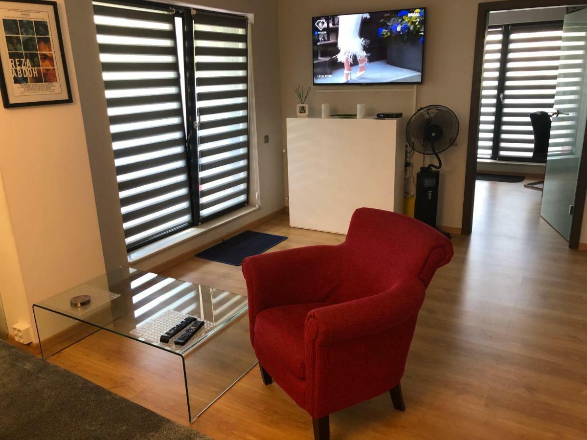 Relax Cluj Apartment And Terrace ภายนอก รูปภาพ
